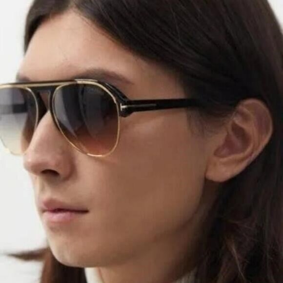 TOM FORD MARSHALL FT0929 01B Sunglasses Black Gold Frame Gray Gradient Lens 58mm - Picture 1 of 11